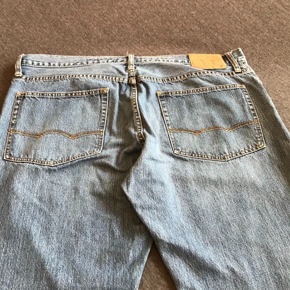 American Eagle Outfitters Other - American Eagle Relaxed Fit Jeans Sz 36/30